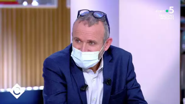 Confinement et dépression : comment se soigner ? - C à Vous - 18/11/2020