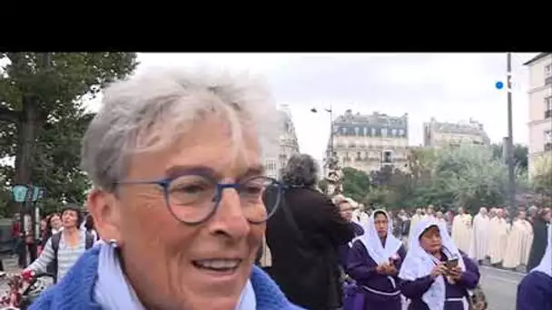 Assomption : une procession au départ de Notre-Dame de Paris, quatre mois après l&#039;incendie