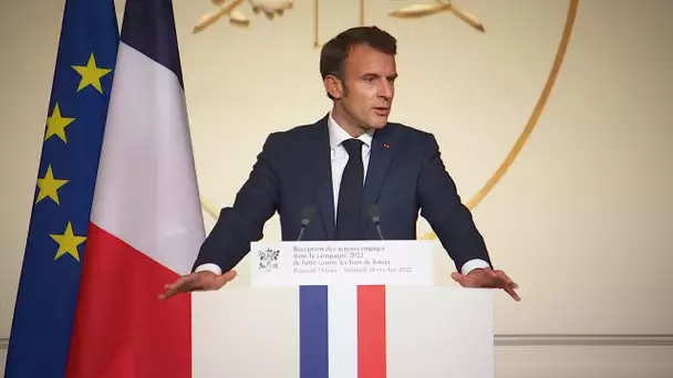Incendies: Emmanuel Macron annonce 150 millions d'euros supplémentaires pour les secours en 2023