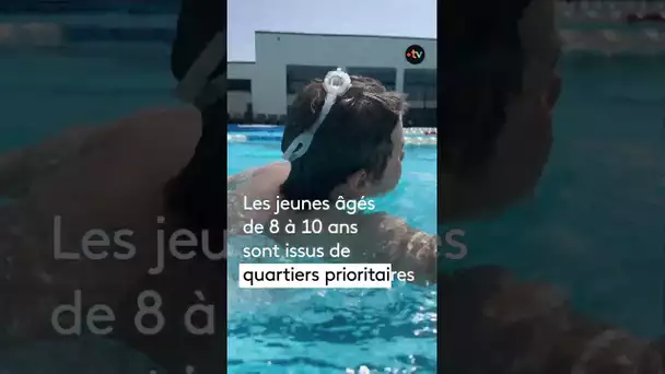 Théo Curin rend visite aux enfants du dispositif "Natation pour tous" 🏊