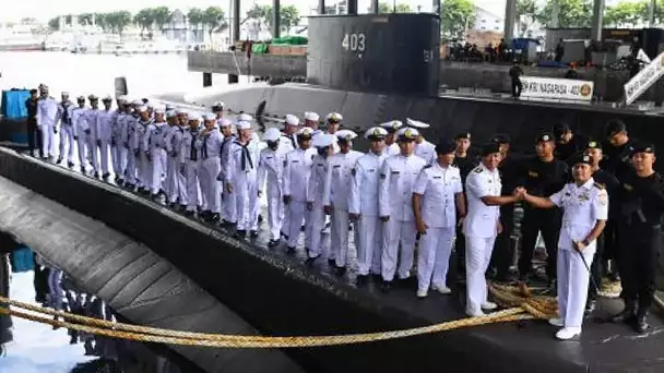 L'Indonésie recherche son sous-marin disparu avec 53 marins à bord