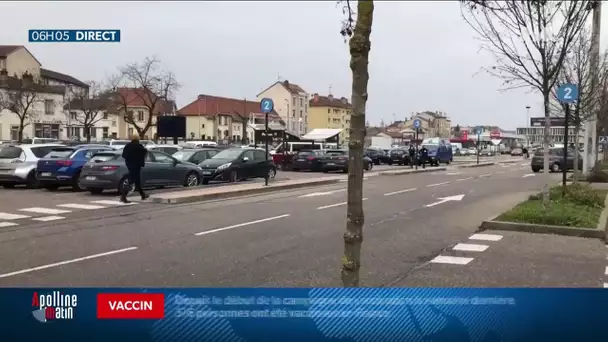 Couvre-feu à 18h: "C'est la course, il faut s'organiser pour les enfants"