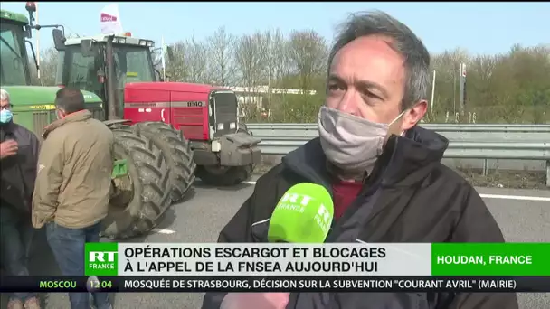 Opération escargots des agriculteurs en Ile-de-France contre une réforme des aides européennes
