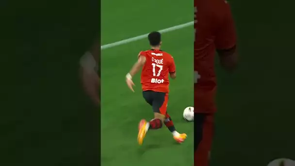 Les dribbles monstrueux de Guela Doué 🤯