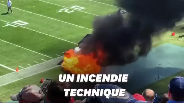 Un incendie démarre juste avant le début d'un match de football américain