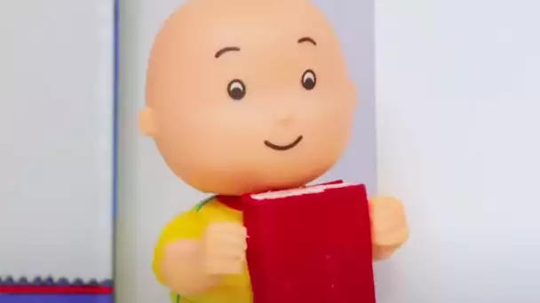 Caillou et le Livre | Caillou en Français