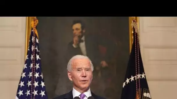 Pour agir contre le racisme aux États-Unis, Joe Biden signe des décrets à la portée limitée