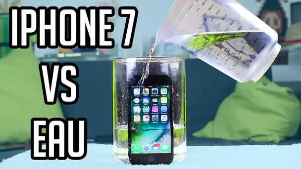 iPhone 7 VS Eau : Test Waterproof !