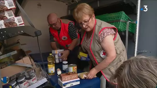 Un camion de la Croix-Rouge sillonne les routes de l'Yonne