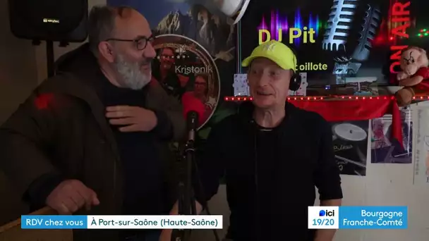 Rendez-vous chez vous, à Port-sur-Saône en Haute-Saône pour découvrir "Radio Cancoillote"