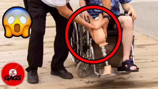 Un officier surpris en train de voler la jambe d'une personne | Juste Pour Rire les Gags