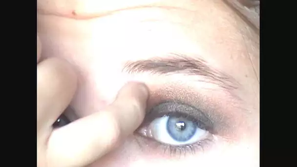 [ Tutoriel Maquillage n°7 ] : Smoky Noir et Bronze !