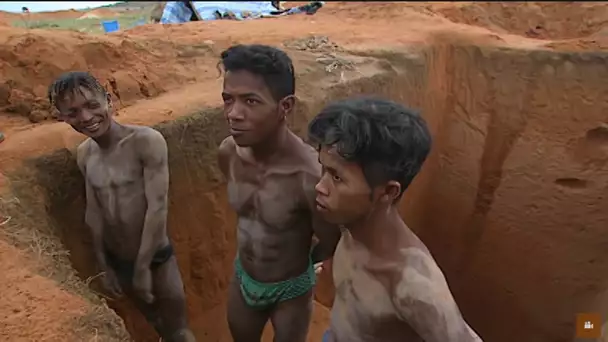 Madagascar : les mines de saphirs 😱 claustrophobe s'abstenir !!
