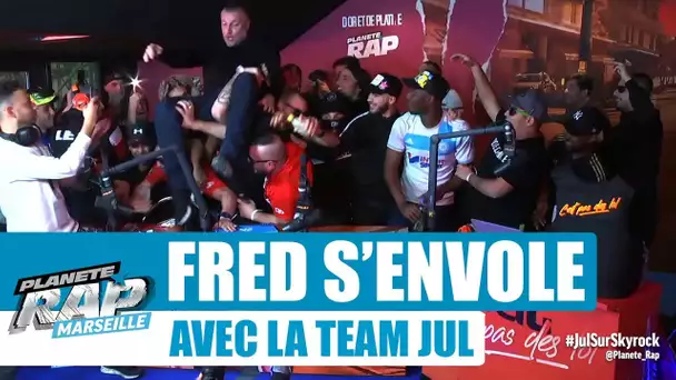 Fred s'envole avec la team Jul #PlanèteRap