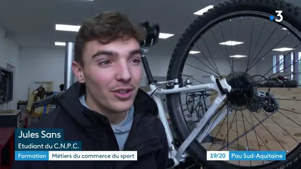 Pau: remise des clefs à l'école de commerce du sport CNPC