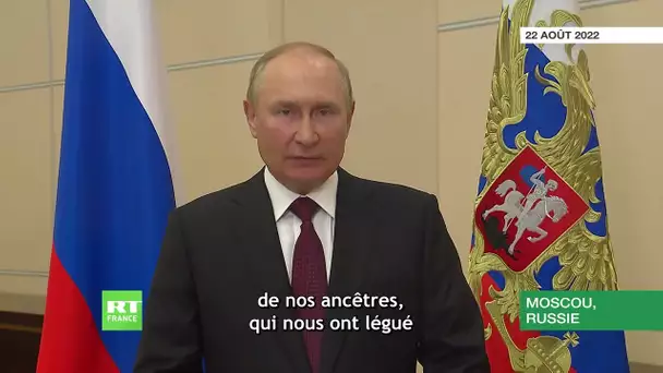 Vladimir Poutine s’adresse aux Russes à l’occasion du Jour du drapeau russe