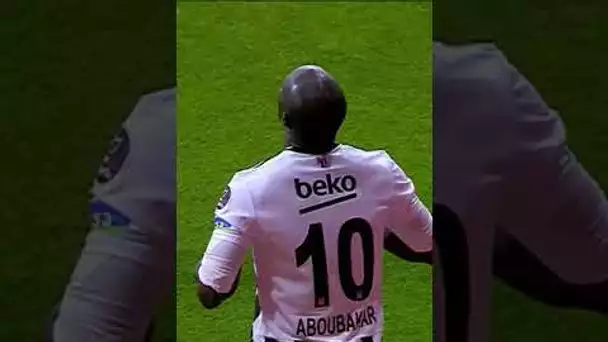 🚀 #Aboubakar, c'est quoi ce banger ? #shorts