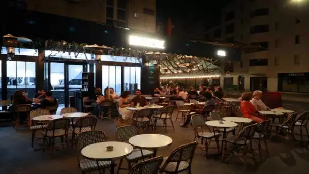 Une restauratrice marseillaise dénonce la fermeture des bars et restaurants repoussée d'une journée
