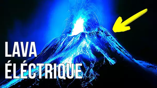 Un volcan bleu et 15 autres phénomènes extraordinaires