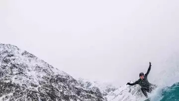 Du surf polaire dans le froid norvégien