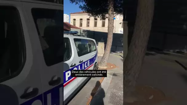 Des véhicules de polices incendiés devant le commissariat du 3ᵉ arrondissement de Marseille