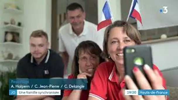 JO : Portrait de la famille des jumelles Tremble lors de la finale de natation synchronisée.