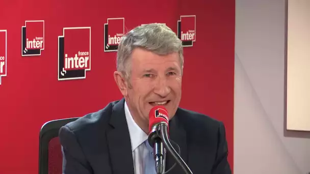 Philippe de Villiers au micro de Léa Salamé