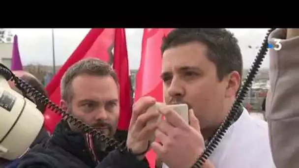 Santé : le corps médical du CHU de Limoges unis en seul bloc pour exprimer leur colère