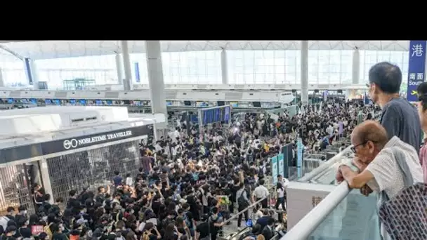 L'aéroport de Hong Kong a rouvert, le trafic aérien encore perturbé