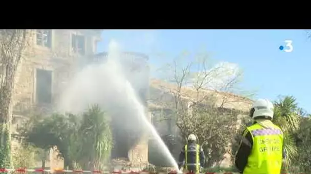 Incendie dans le Gard : un château en rénovation en feu à Pont-Saint-Esprit, les pompiers mobilisés