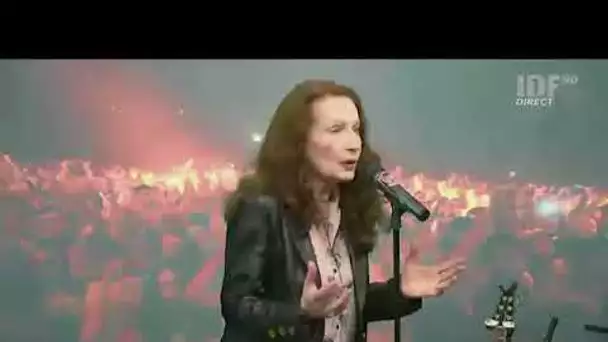 TANYA DROUGINSKA CHANTE JOHNNY HALLYDAY - EXTRAIT