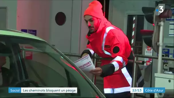 Opération péage gratuit sur l'A8 aux Arcs organisée par la CGT-Cheminots