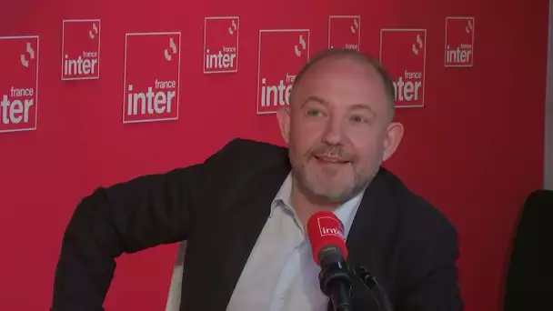 Christophe Deloire - Alexis Lévrier : "Là où Vincent Bolloré passe, le journalisme trépasse"