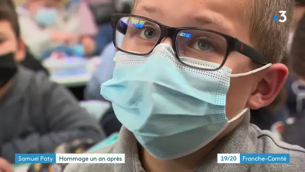 Haute-Saône : les élèves du collège et du primaire se retrouvent pour rendre hommage à Samuel Paty