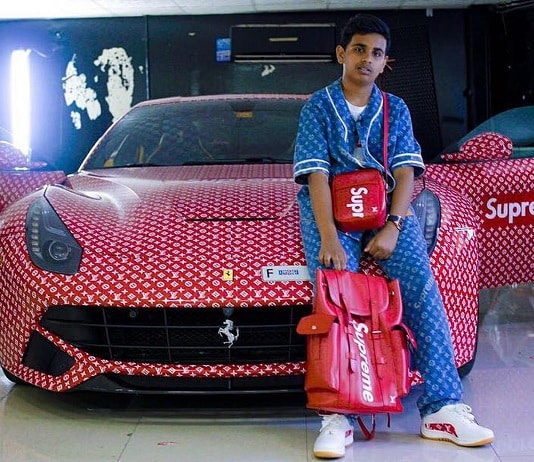 Un ado de 15 ans s'offre une Ferrari customisée !