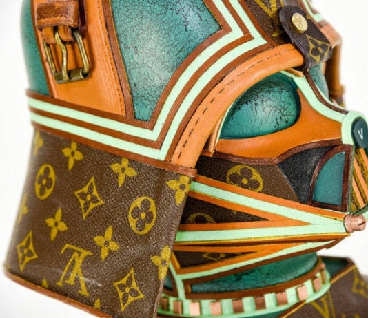 Ce sculpteur crée des casques de Star Wars à partir de sacs Louis Vuitton