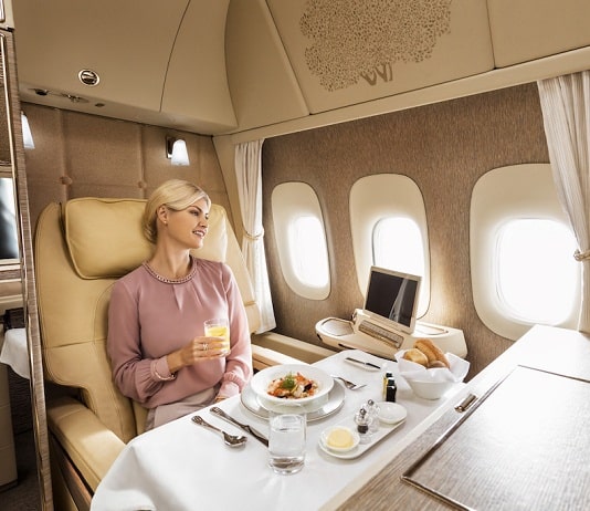 Emirates propose des cabines privées en première classe dans ses avions