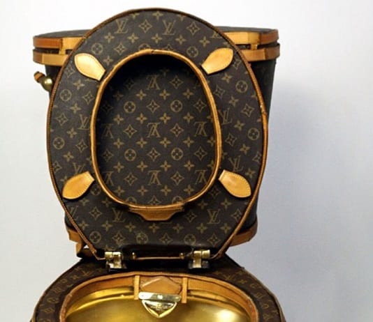 Un défi artistique : des toilettes Louis Vuitton en or à 100.000 dollars !
