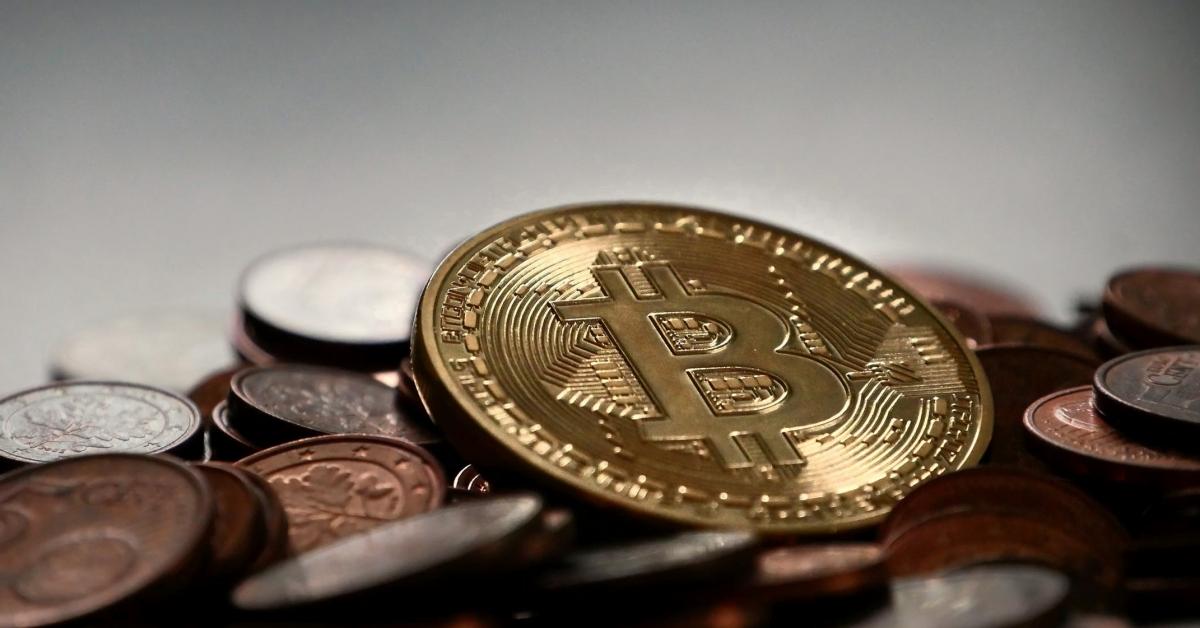 Bitcoin : la variante Omicron relancera-t-elle le cours de la crypto-monnaie en 2022 ?