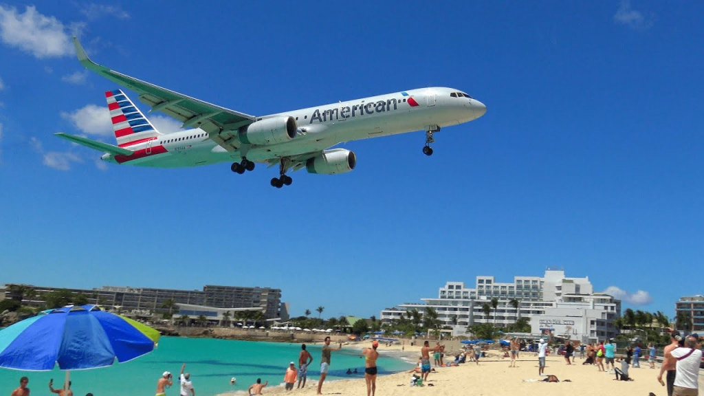 Maho Beach, Aéroport Juliana Princess